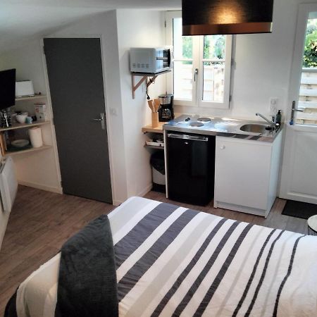 Logement Independant Avec Exterieur Privatif Et Cloture Batz-sur-Mer Exterior photo